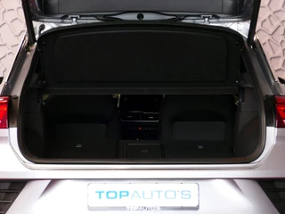 Volkswagen T-Roc Volkswagen T-Roc 1.5 TSI 150PK R-LINE EVO IQ LIGHT ALCANTARA ELEK.KLEP CARPLAY STOEL/STUUR VERW. 18