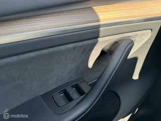 Tesla Model Y Tesla Model Y AWD 75 kWh|Long Range|Autopilot|Marge|56DKM| - afbeelding nr 25