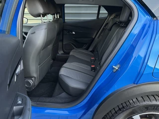 Peugeot e-2008 Peugeot e-2008 EV Allure Pack 50 kWh SOH 99% 360 Camera Navi - afbeelding nr 10