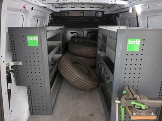 Ford Transit Connect Ford Transit Connect 1.5 EcoBlue L2 | Navigatie | Camera | CarPlay | Stoelverwarming | Trekhaak | Airco | Bott werkplaatsinrichting | Nieuwe APK | Dealer onderhouden - afbeelding nr 7
