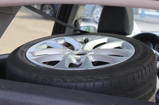 BMW 2 Serie BMW 2-Serie Active Tourer (f45) 225xe 224pk Aut. Essential High Executive | PanoramaDak | Zomer- en Winterset | - afbeelding nr 19