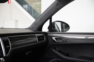 Porsche Macan Porsche Macan 3.6 Turbo|SportDesign|Keyless|CarPlay|BOSE|Carbon|Standkachel|Facelift|Dealer Onderhouden - afbeelding nr 23