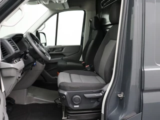 Volkswagen Crafter Volkswagen Crafter 2.0TDI 140PK L3H2 Highline | Navigatie | Camera | Airco | Cruise | Betimmering - afbeelding nr 19