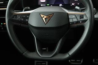 CUPRA Leon Cupra Leon 1.4 e-Hybrid VZ | Carplay | Stoel & stuurverwarming | Sfeerverlichting | Navigatie | PDC | Keyless | Full LED | Sportstoelen | PHEV - afbeelding nr 9