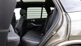 BMW X5 | Stoelventilatie | Harman/Kardon | Panoramadak | Head-up | Laserlight | Trekhaak - afbeelding nr 29