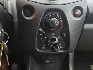 Toyota Aygo Toyota Aygo 1.0 VVT-i x-fun - afbeelding nr 15