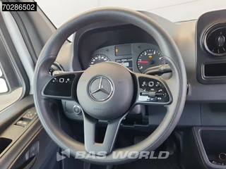 Mercedes-Benz Sprinter Mercedes Sprinter 319 CDI Automaat L2H2 190PK Trekhaak Airco Camera Parkeersensoren Euro6 L2 12m3 Airco Trekhaak - afbeelding nr 17