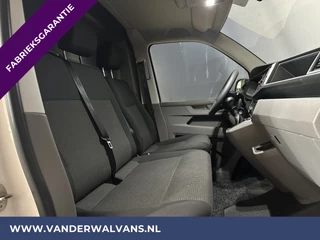 Volkswagen Transporter Volkswagen Transporter 2.0 TDI L2H1 Fabrieksgarantie Euro6 # Airco | Apple Carplay | Trekhaak | Cruisecontrol Android Auto, Parkeersensoren, Sidebars, Bijrijdersbank - afbeelding nr 8