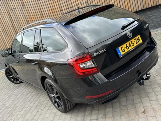 Škoda Octavia Skoda Octavia Combi 1.5 TSI Greentech Sport Business Automaat | Cruise control | Climate control | Trekhaak | Parkeersensoren achter | Zwart optiek - afbeelding nr 48