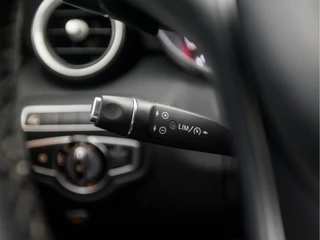 Mercedes-Benz C-Klasse 279Pk Automaat (NAVIGATIE, LUCHTVERING, CAMERA, LEDER, GETINT GLAS, SPORTSTOELEN, STOELVERWARMING, SFEERVERLICHTING, NIEUWE APK, NIEUWSTAAT) - afbeelding nr 20