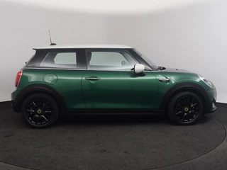 MINI Electric MINI Electric Mini Camden Edition 33 kWh | Stoelverwarming • Union Jack • CarPlay - afbeelding nr 6