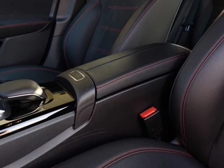 Mercedes-Benz A-Klasse 180 136pk Automaat Business Solution AMG | Origineel NL | Navi | Apple Carplay+Android Auto | Clima | Cruise | Led Koplampen | Pdc V+A+Assist+Camera | Stoelverwarming | 18''lm - afbeelding nr 25