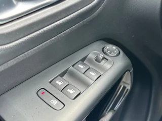 Citroën C5 Aircross Citroën C5 Aircross 1.6 PLUG-IN. HYB. SHINE PHEV 225 - afbeelding nr 27