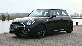 MINI Cooper MINI Cooper 1.5 | JCW Pakket | Stoelverwarming | NAP | LED | - afbeelding nr 5