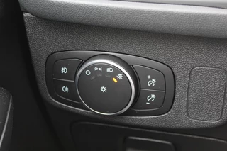 Ford Focus Ford Focus Wagon 1.5 EcoBoost ST Line Business / Camera / Navigatie / Keyless / B&O / 17'' / Stuurverwarming / DAB / Dodehoek / Cruise Control - afbeelding nr 29