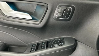 Ford Kuga Ford Kuga 2.5 PHEV Active X | Wegklapbare trekhaak | Winter Pack | AGR-stoelen | Adaptive cruise control | 2.100 kg trekgewicht - afbeelding nr 14