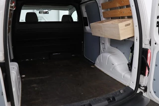 Volkswagen Caddy Volkswagen Caddy 2.0 TDI L1H1 Trendline | Trekhaak | Carplay |  Navigatie | Airco | Elektrische ramen - afbeelding nr 9