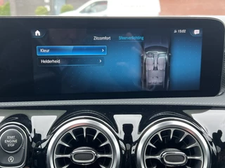 Mercedes-Benz CLA Navigatie Trekhaak Panoramadak Elek. Stoelen Leer Stoelverwarming DAB Keyless Getint Glas  NL Auto BTW - afbeelding nr 21