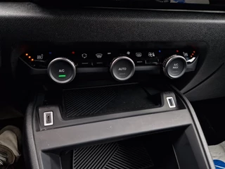 Citroën C4 Citroen C4 1.2 Puretech 130PK /1e eigenaar /8dkm - afbeelding nr 10
