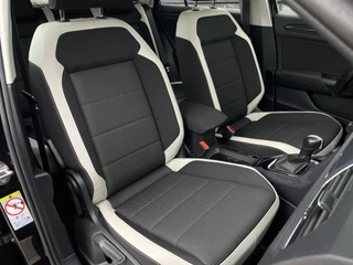 Volkswagen T-Roc Volkswagen T-Roc 1.5 TSI Sport | LED | Trekhaak | Carplay | Camera | PDC - afbeelding nr 23