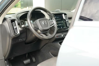 Volvo XC40 Volvo XC40 1.5 T5 Recharge Inscription - Dealer onderhouden - Panoramisch schuif/kanteldak - Stoel en stuurwielverwarming - Harman Kardon - Elektrisch verstelbare stoelen - Adaptieve cruise control i.c.m. BLIS - 360 graden camera - - afbeelding nr 23