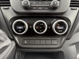 Iveco Daily Iveco Daily 35C16 3.0L Laadklep Dubbellucht Climate Control Cruise Control Meubelbak Bakwagen Koffer - afbeelding nr 17