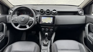 Dacia Duster Dacia DUSTER 1.3 TCe Extreme Automaat Camera Navigatie Carplay Clima Cruise Leder - afbeelding nr 3