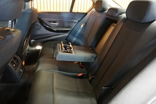 BMW 3 Serie BMW 3 Serie 330e CENTENNIAL EXECUTIVE AUTOMAAT - afbeelding nr 24
