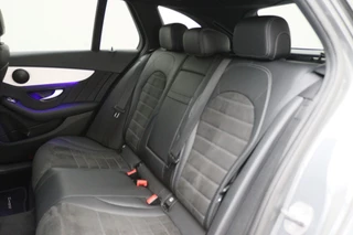 Mercedes-Benz C-Klasse Mercedes-Benz C-Klasse Estate 180 Business Solution AMG Virtual Cockpit, Elektrische Stoelen, Sfeerverlichting, Cruise, LED, Trekhaak - afbeelding nr 13