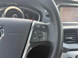 Volvo V40 Volvo V40 2.0 T2 Nordic+ Dealer Onderhouden,Pano,Leder,Navi,Camera,Pdc,Stoelverw,123pk,Clima,Cruise,Lm velgen,N.A.P,6 Bak,Apk tot 06-2026 - afbeelding nr 15