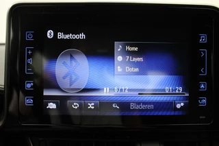 Toyota C-HR Toyota C-HR 1.8 Hybrid Dynamic Automaat - Navi, Camera, Clima - afbeelding nr 15