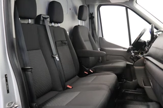 Ford Transit Ford Transit 2.0 TDCI 130PK L3H2 EURO 6 - Airco - Navi - Cruise - € 15.950,- Excl. - afbeelding nr 4