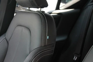 Volvo XC40 Volvo XC40 T2 Essential | Parkeercamera | Stoelverwarming | Leder | Pilot Assist | BLIS | Keyless - afbeelding nr 20