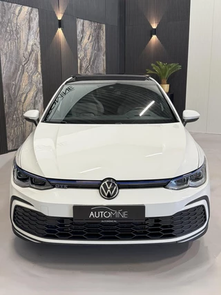 Volkswagen Golf Volkswagen Golf GTE 1.4 eHyb|PANO|HUD|IQ|SFEER|BOMVOL - afbeelding nr 3