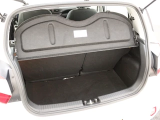 Hyundai i10 Hyundai i10 1.0 Comfort | Stoel/Stuurverwarming | Airco | Carplay navigatie - afbeelding nr 17