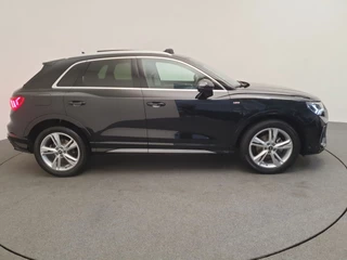 Audi Q3 Audi Q3 35 TFSI 150pk S-Tronic S-Line Panoramadak, Virtual cockpit, Camera - afbeelding nr 25