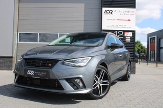 SEAT Ibiza 1.5 TSI 150PK|FR|18''LM|ALCANTARA|NAVI|LED|PDC V+A|VOLL