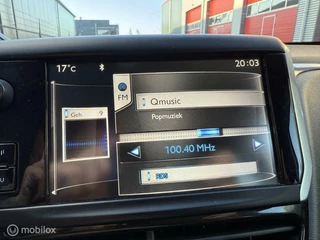 Peugeot 208 Peugeot 208 1.2 VTi Style | Airco | Cruise | Nav | PDC V+A | Orig NL | NAP | Dealer ond | DB riem vervangen - afbeelding nr 36