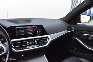 BMW 3 Serie BMW 320d Touring xDrive M-Sport Sapphirschwarz Pano Live-Cockpit Keyless HiFi DAB LED-verlichting - afbeelding nr 27
