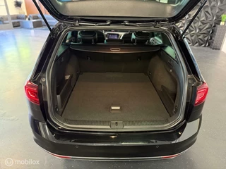 Volkswagen Passat Volkswagen Passat Variant 1.4 TSI PHEV GTE Business - afbeelding nr 12