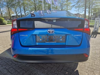 Toyota Prius Head-up display, Camera V + A, Dodenhoekdetectie, JBL , All-in Rijklaarprijs - afbeelding nr 17