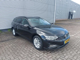 Volkswagen Passat Volkswagen Passat Variant 1.5 TSI Comfort Business Automaat, airco,cruise,wegklapbare trekhaak,navigatie,parkeersensoren, - afbeelding nr 3