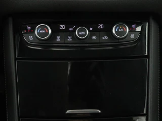 Opel Grandland Opel Grandland 1.6 Turbo Hybrid Ultimate | Stoelventilatie |  Nachtzicht | Leder | Adaptive cruise | 360 camera | Carplay | Matrix LED | Park Assist | Stoelverwarming | Keyless | Navigatie | PHEV - afbeelding nr 29