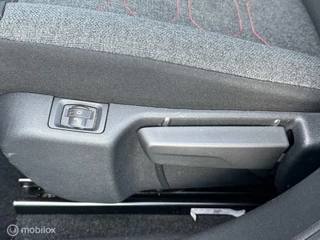 Citroën C3 Citroen C3 110pk Shine I Automaat I Navi I Camera I - afbeelding nr 23