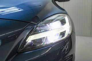 Volvo V40 Volvo V40 2.0 D3 Business Sport PANO| R DESIGN - afbeelding nr 8