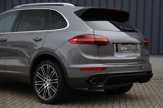 Porsche Cayenne Porsche Cayenne 3.6 V6 S Turbo | Dealer onderhouden l 21'' - afbeelding nr 10