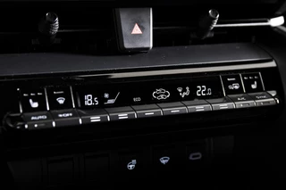 Toyota C-HR Toyota C-HR 2.0 Hybrid 200 Dynamic | Dig. Cockpit | Adapt. Cruise | Stoel-+Stuurverw. | PDC | Camera | NAV + App. Connect | ECC | LM 18