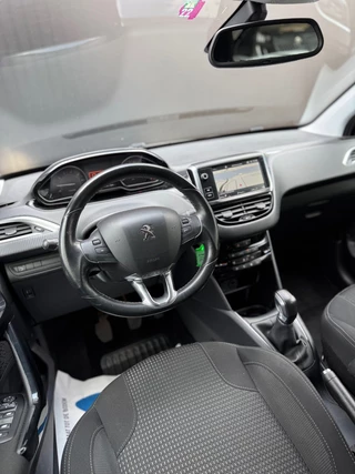 Peugeot 208 Peugeot 208 1.2 PureTech Allure - afbeelding nr 25