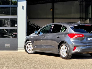 Ford Focus Ford Focus 1.0 Titanium |Navi|Climate|Cruise|PDC|Stoelvw|Lmv - afbeelding nr 8