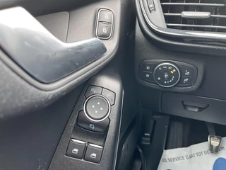 Ford Fiesta Ford Fiesta 1.0 EcoBoost ST-Line 125pk | SYNC 3 Navigatie | Trekhaak | Camera | Voorruit verwarming - afbeelding nr 9